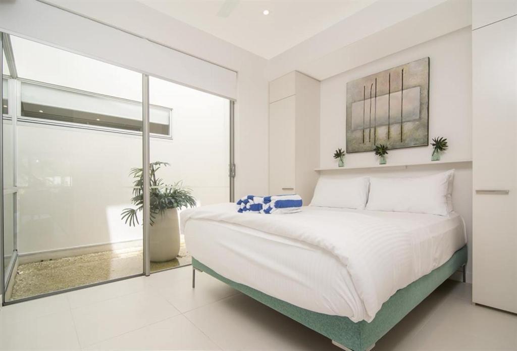 Pool Resort Port Douglas Bagian luar foto
