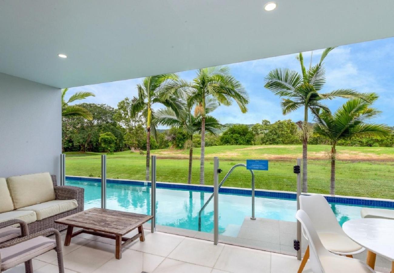 Pool Resort Port Douglas Bagian luar foto