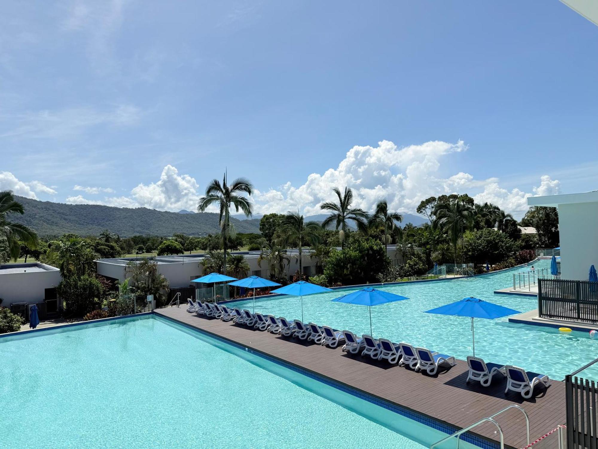 Pool Resort Port Douglas Bagian luar foto