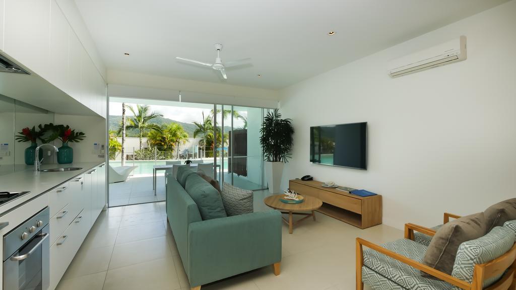 Pool Resort Port Douglas Bagian luar foto